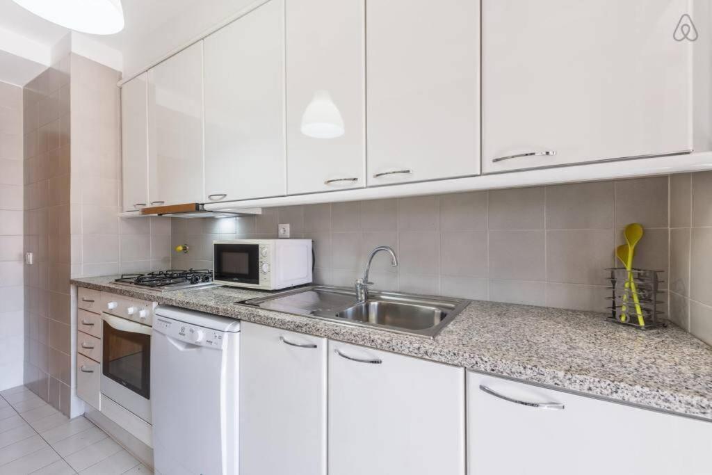 Gaia House - Apartamento Inteiro Junto Ao Metro فيلا نوفا دي غايا المظهر الخارجي الصورة