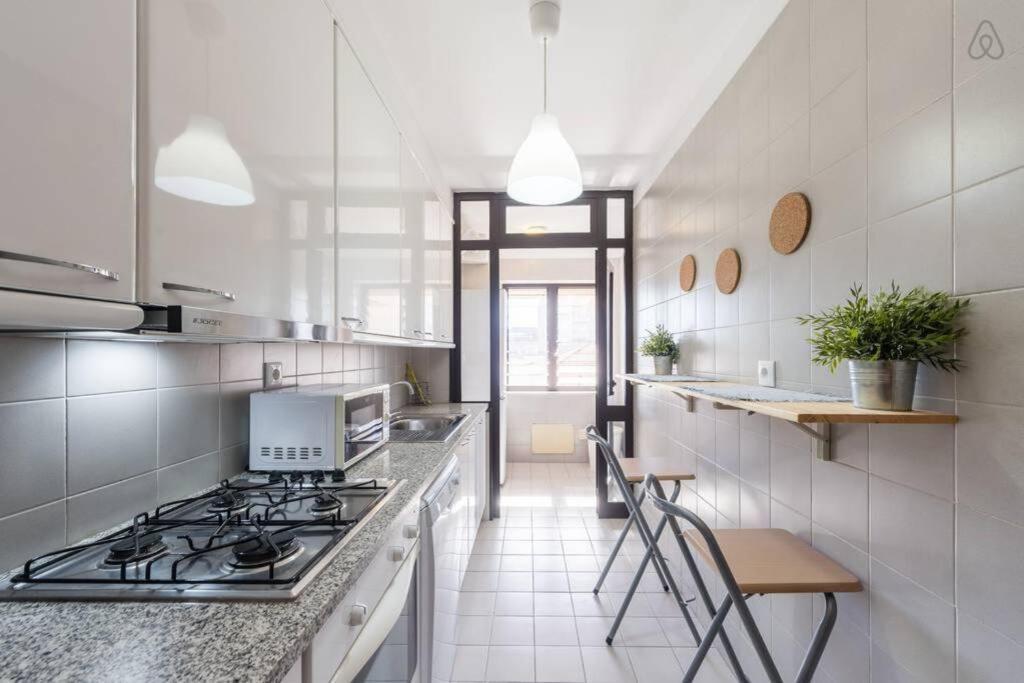 Gaia House - Apartamento Inteiro Junto Ao Metro فيلا نوفا دي غايا المظهر الخارجي الصورة